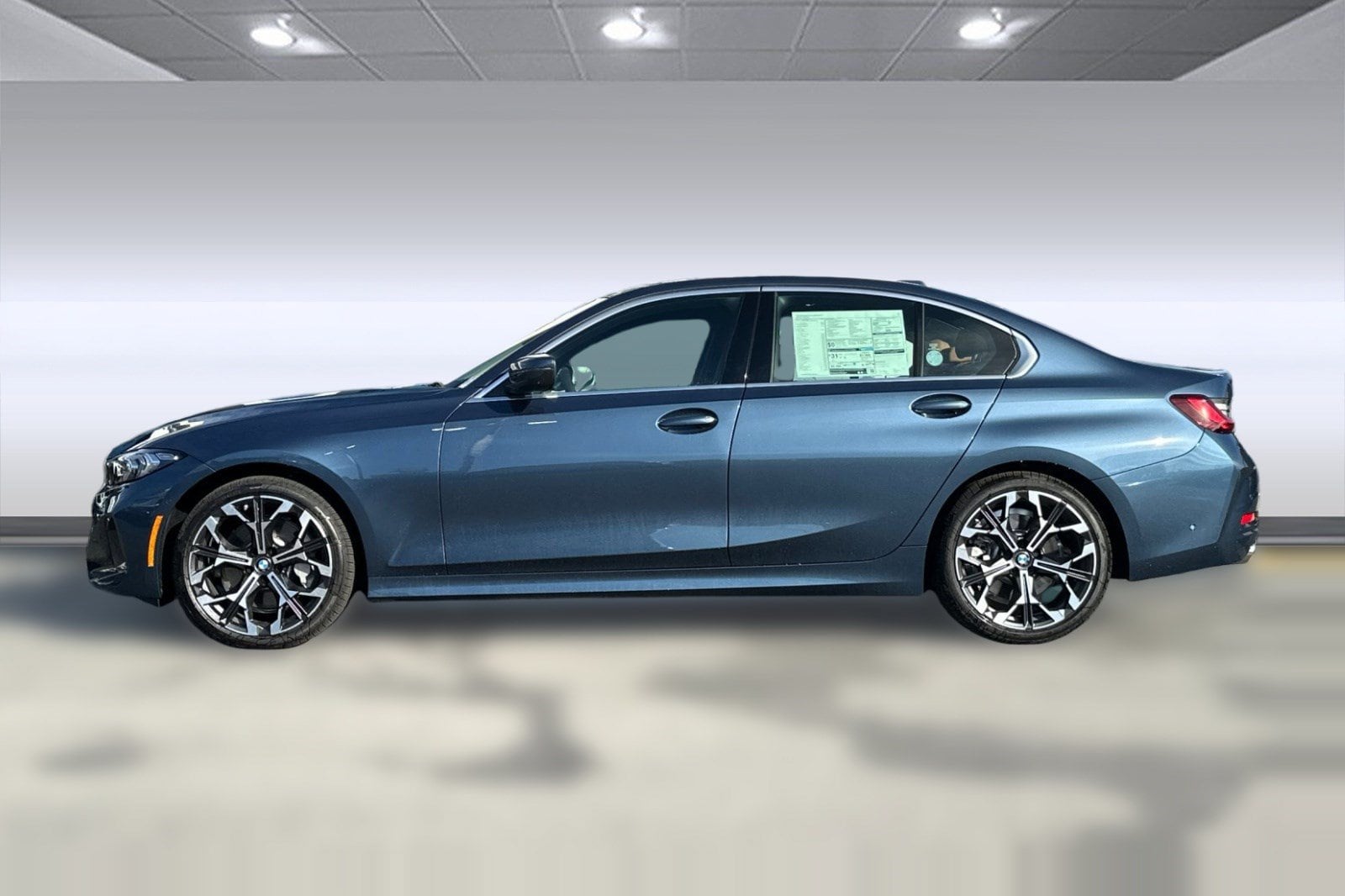 bmw 3 series 2026 3MW69CW04T8F98903 image bmw 3 series 2026 3MW69CW04T8F98903 image